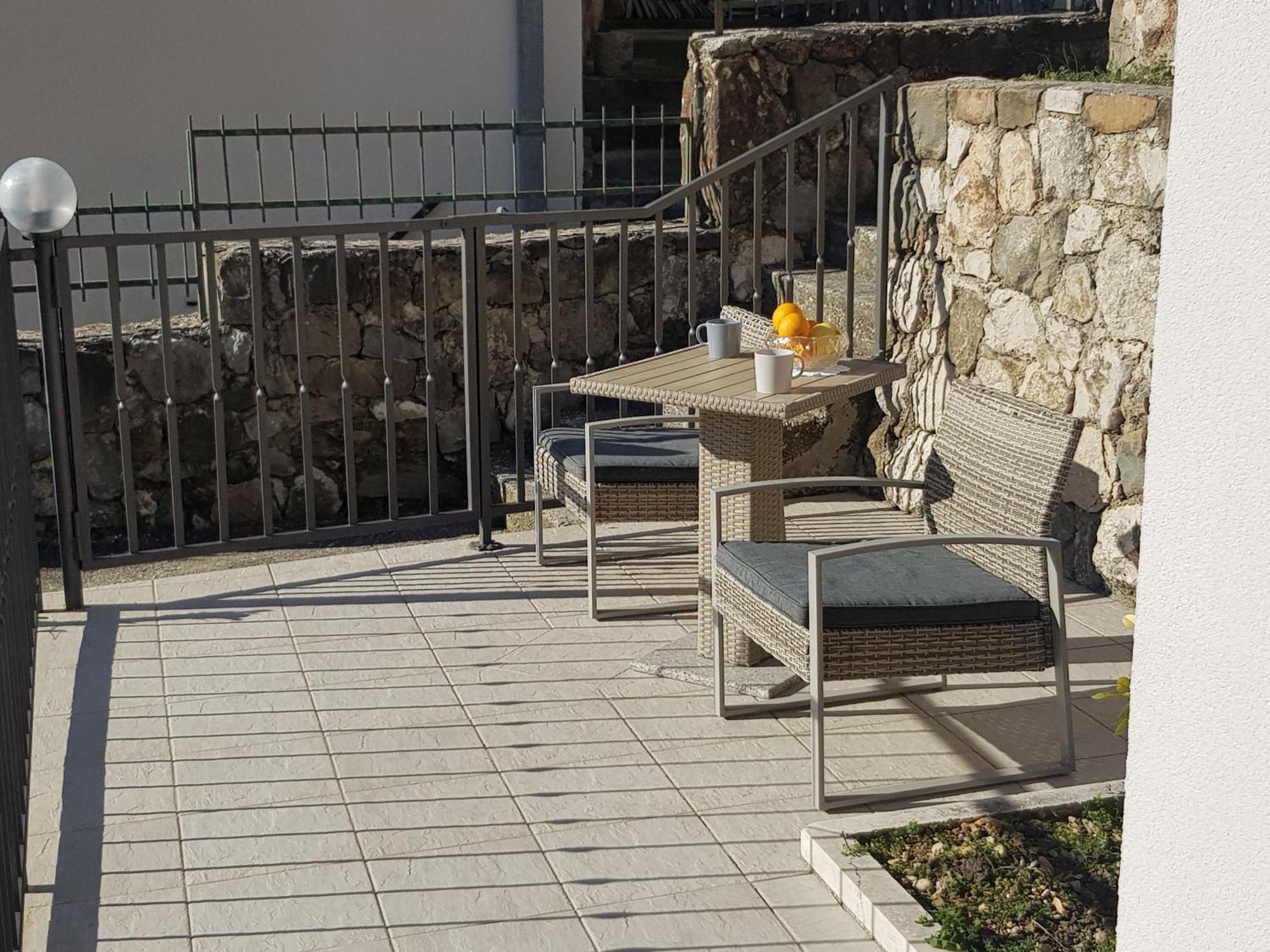 Apartments Pero Podgora Rom bilde